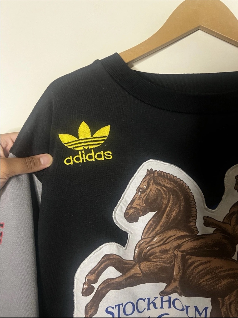 Vintage 80s Adidas 1956 Stockholm Helsinki Olympics Sweatshirt XL *FLAWS* - Picture 5 of 8